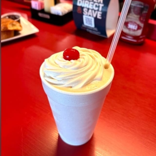 Hand-Dipped Malts.