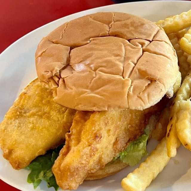 Captain Ted's Fish on a Bun.